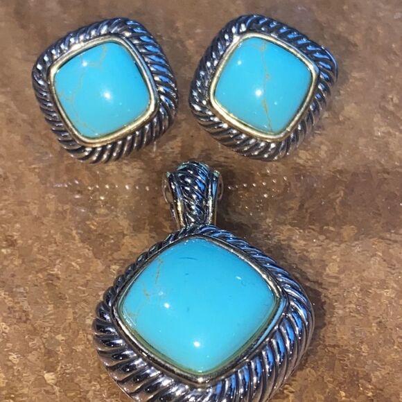 Heavy Duty Sterling Silver with Turquoise Pendant and Post Earring Set - Picture 11 of 13